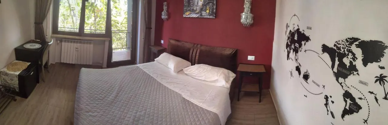Seven Miracles Inn Рим Гостевой дом